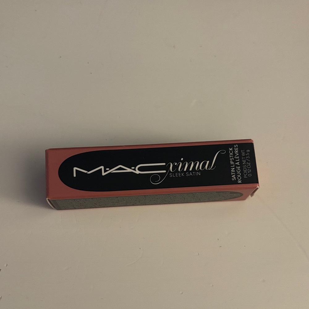 NWT MAC Cosmetics Pink Sleek Satin Lipstick shade 825 blankety